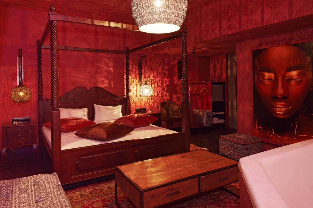 The Crystal Blue Xaidari Hotel Skaramangás エクステリア 写真