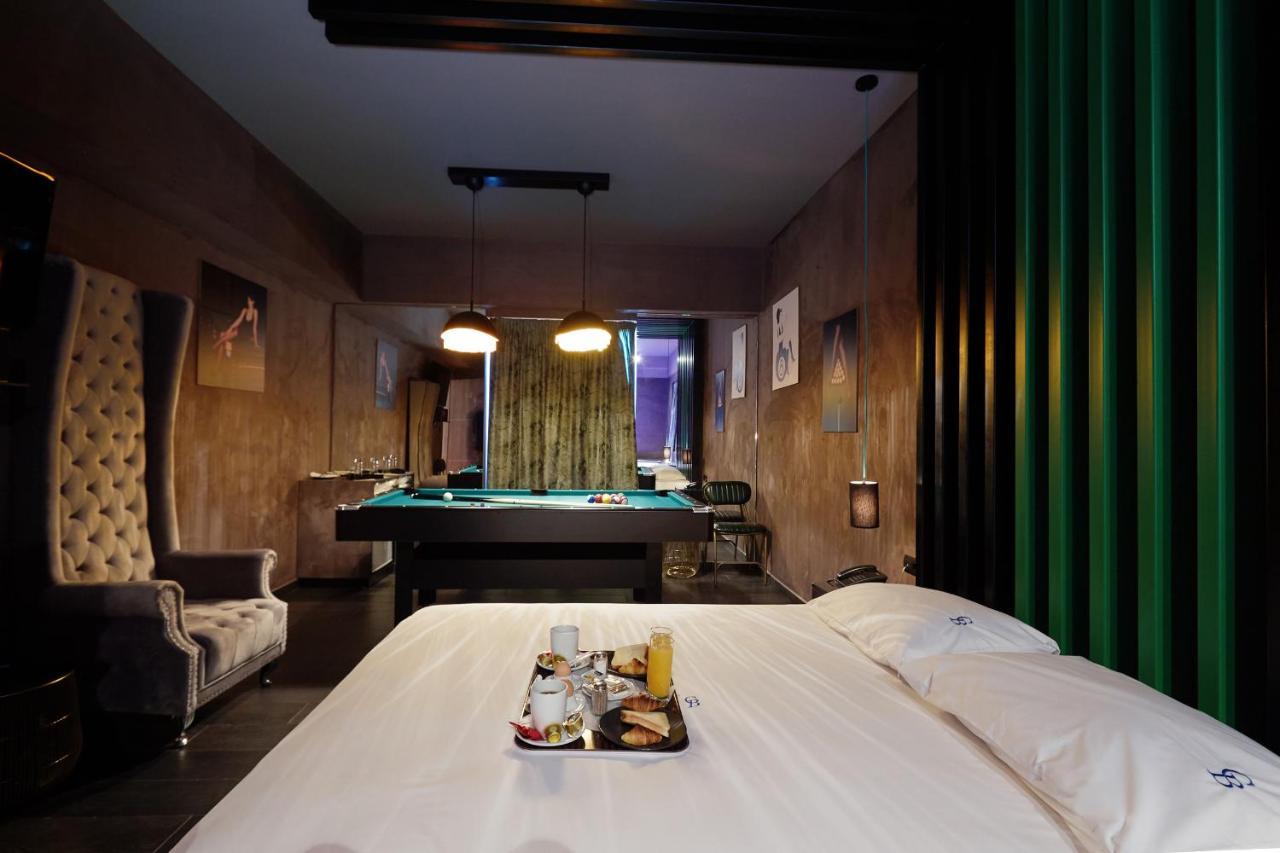 The Crystal Blue Xaidari Hotel Skaramangás エクステリア 写真