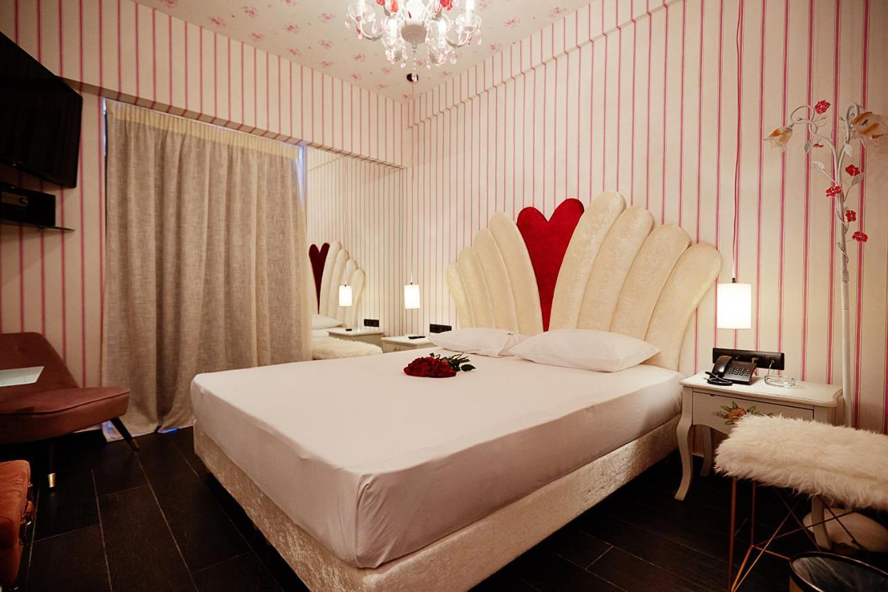 The Crystal Blue Xaidari Hotel Skaramangás エクステリア 写真